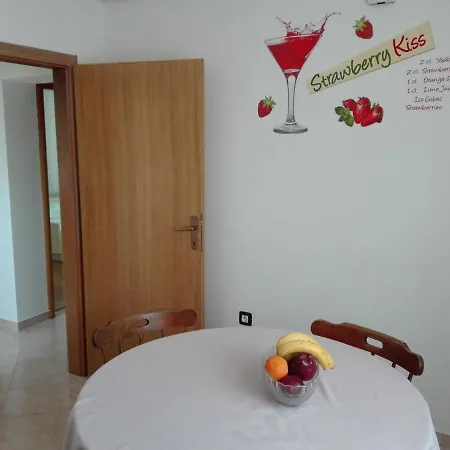 Jere Apartment *
