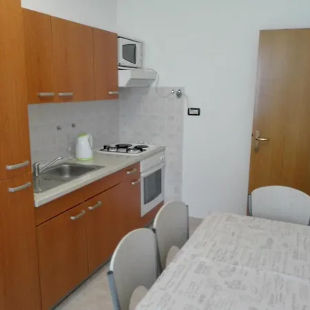 Jere Apartment *